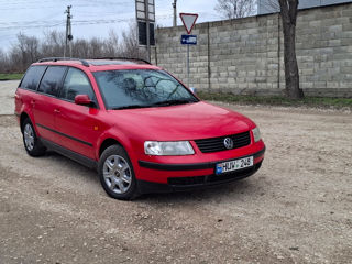 Volkswagen Passat foto 4