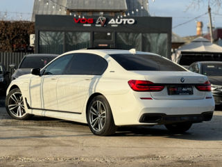 BMW 7 Series foto 5