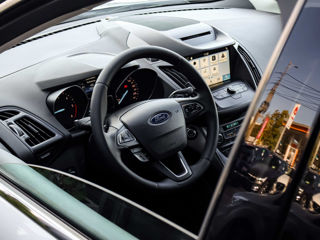 Ford Kuga foto 12