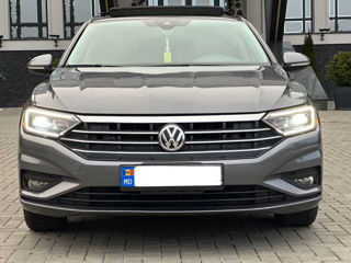 Volkswagen Jetta foto 9