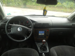 Volkswagen Passat foto 6