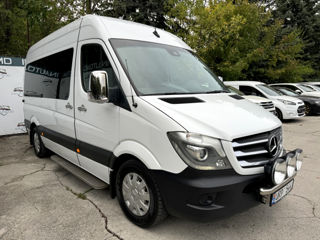 Mercedes Sprinter 8 locuri foto 5