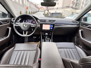 Skoda Superb foto 8