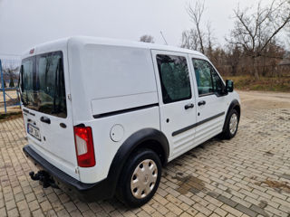 Ford Transit Connect foto 2