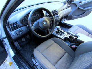 BMW 3 Series foto 8