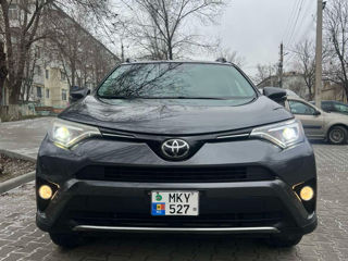 Toyota Rav 4 foto 4