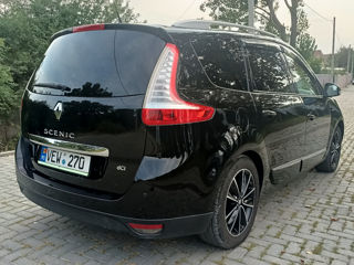 Renault Grand Scenic foto 4