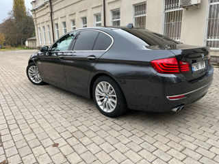 BMW 5 Series foto 5