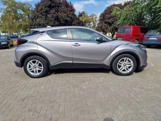 Toyota C-HR foto 13