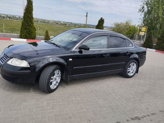 Volkswagen Passat foto 2