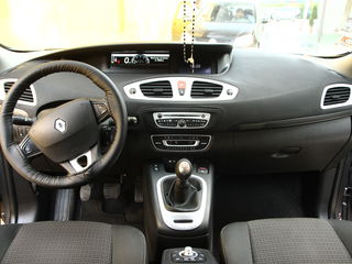 Renault Scenic foto 5