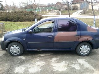 Dacia Logan foto 2