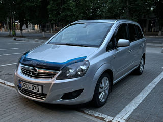 Opel Zafira foto 7