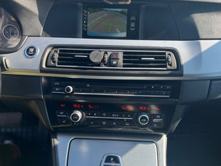 BMW 5 Series foto 5