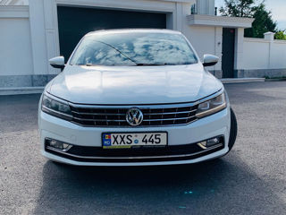 Volkswagen Passat foto 2