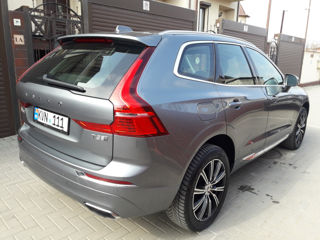 Volvo XC60 foto 3