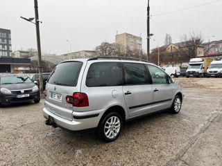 Volkswagen Sharan foto 4