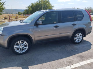 Nissan X-Trail foto 4