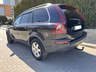 Volvo XC90 foto 4