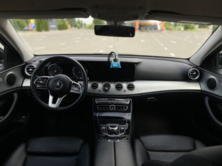 Mercedes E-Class foto 9