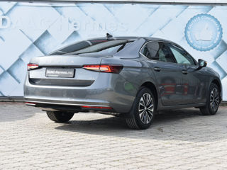 Skoda Superb foto 6