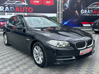 BMW 5 Series foto 2