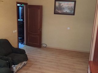 Срочно продам 3-х комн в центре 5/9 39900 евро! foto 2