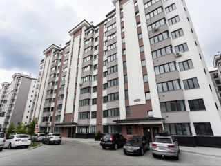 Apartament cu 3 camere, 78 m², Buiucani, Chișinău foto 14