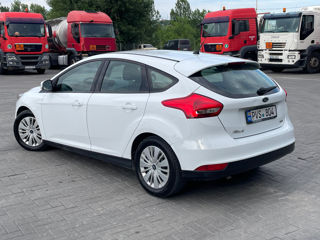 Ford Focus foto 2