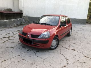 Renault Clio foto 2