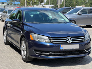 Volkswagen Passat foto 4