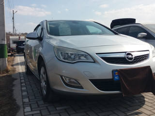 Opel Astra foto 2