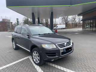 Volkswagen Touareg foto 3