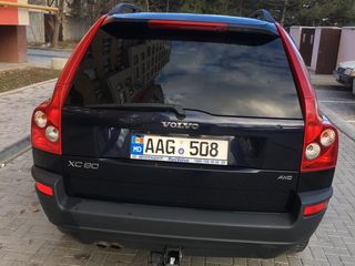 Volvo XC90 foto 3