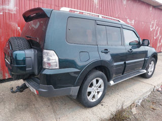 Mitsubishi Pajero Piese запчасти разборка 2008 3.2d foto 6