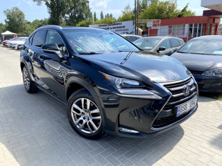 Lexus NX Series foto 4