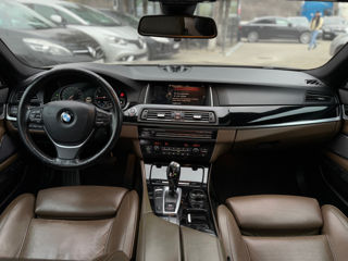 BMW 5 Series foto 10