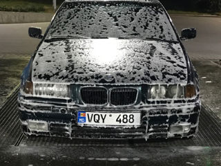 BMW 3 Series foto 4