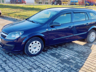 Opel Astra foto 2