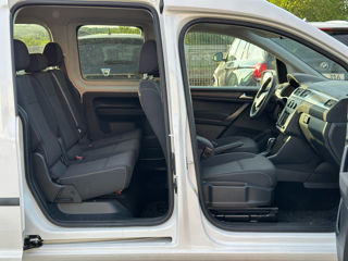 Volkswagen Caddy фото 14