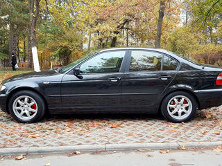 BMW 3 Series foto 4