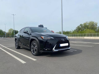 Lexus UX foto 3