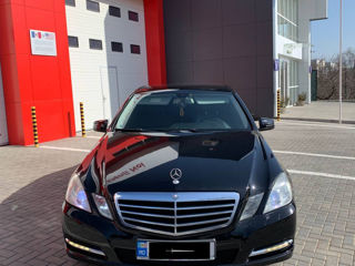 Mercedes E-Class foto 8