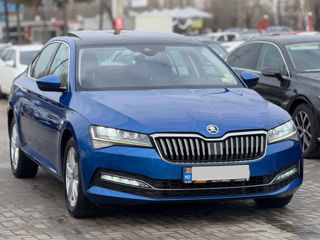 Skoda Superb foto 4