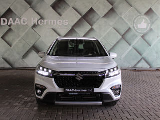 Suzuki S-Cross foto 2