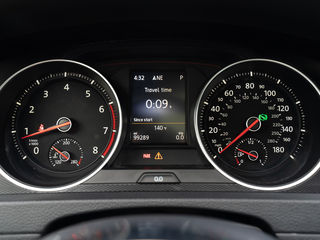 Volkswagen Golf foto 12