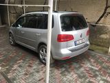 Volkswagen Touran foto 6