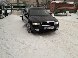 Skoda Octavia foto 1