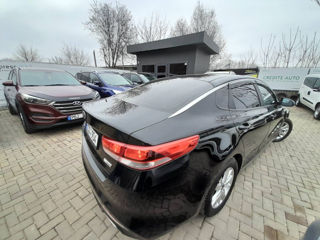 KIA Optima foto 2