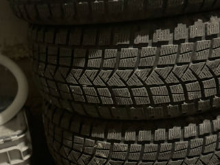 Anvelope de iarnă 235/50R19